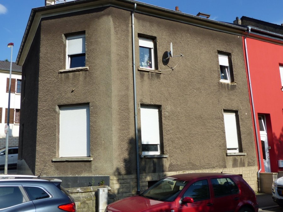 Maison jumelée en vente • Dudelange • 312 m² • 525 000 €  atHome