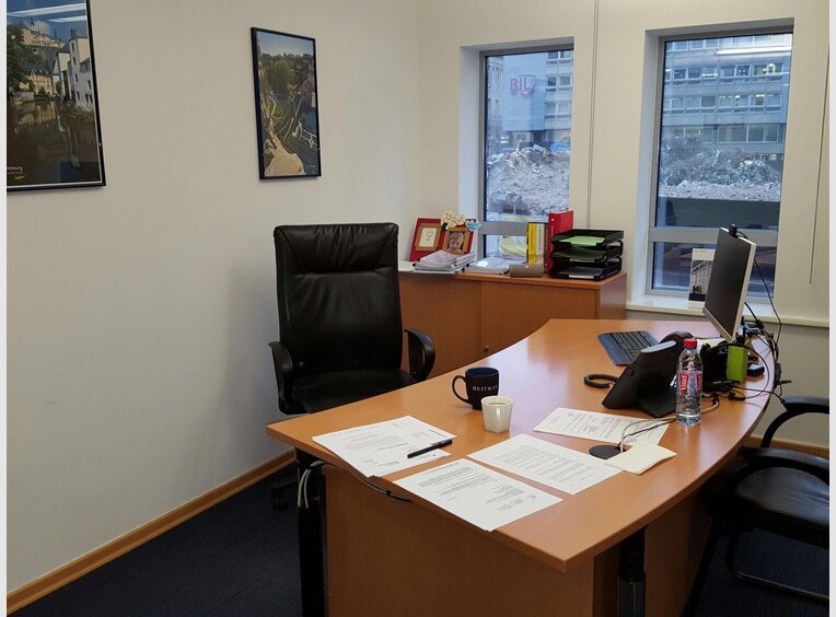 Bureau à louer à Luxembourg-Centre ville - Réf. 5067196