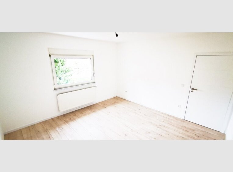 Haus zum Kauf 4 Zimmer in Esch-sur-Alzette (LU) - Ref. 6711228