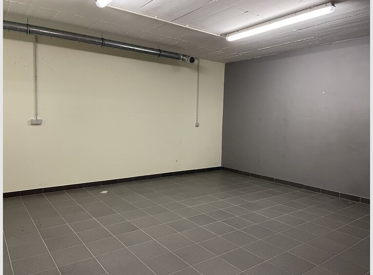 Bureau à louer à Dudelange (LU) - Réf. 7076284