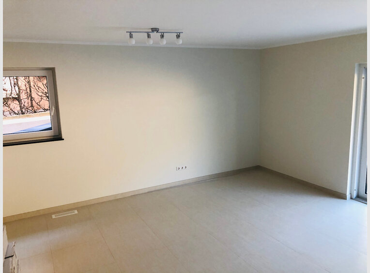 Apartment for rent 2 bedrooms in Dudelange (LU) - Ref. 6678220