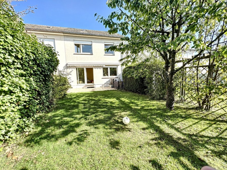 Maison à vendre 4 chambres à Luxembourg-Kirchberg