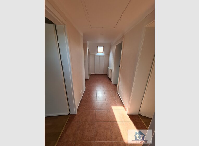 House for sale 5 bedrooms in Leudelange (LU) - Ref. 7125452