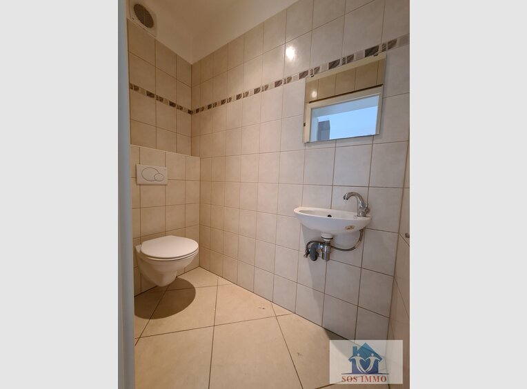 House for sale 5 bedrooms in Leudelange (LU) - Ref. 7125452