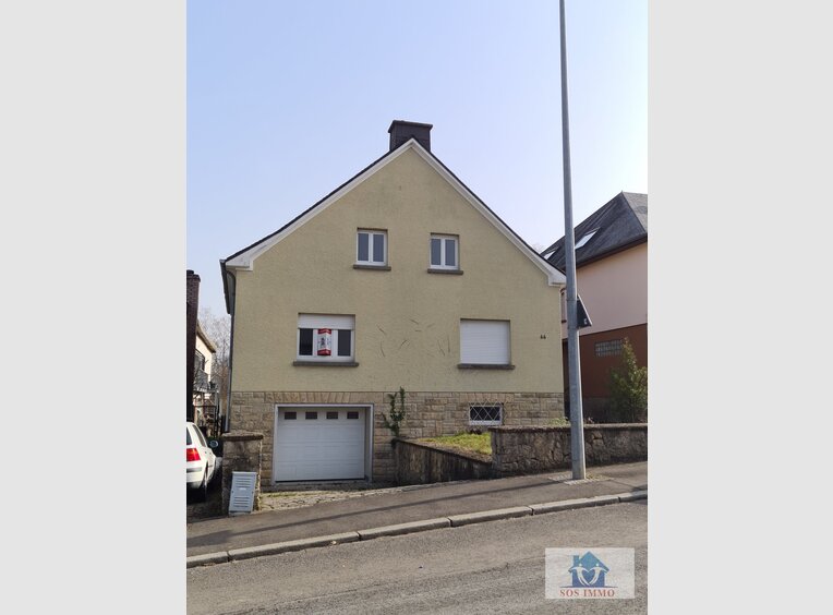 House for sale 5 bedrooms in Leudelange (LU) - Ref. 7125452