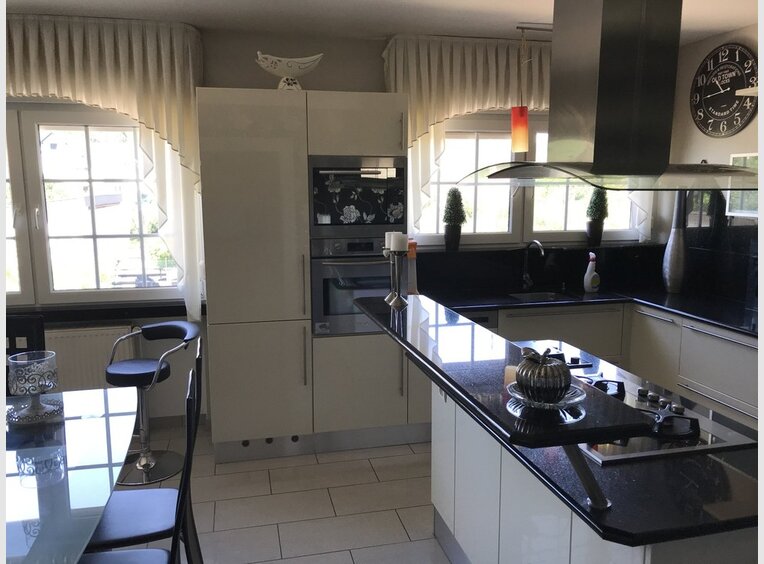 Haus zum Kauf 7 Zimmer in Saarbrücken (DE) - Ref. 5475036