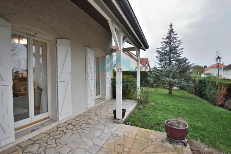 Maison à vendre F8 à Servigny-lès-sainte-barbe