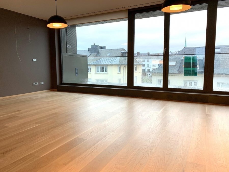 Penthouse à louer 2 chambres à Luxembourg-Merl