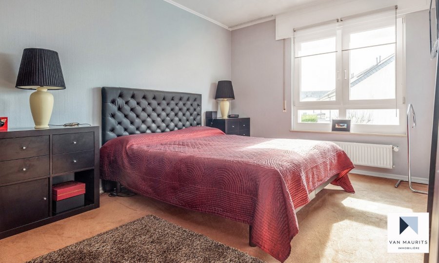 Maison à vendre 4 chambres à Luxembourg-Cents