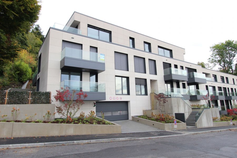 Appartement à louer 3 chambres à Luxembourg-Dommeldange