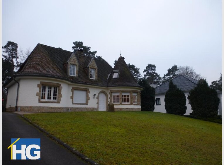 Villa for rent 4 bedrooms in Bridel (LU) - Ref. 2786077