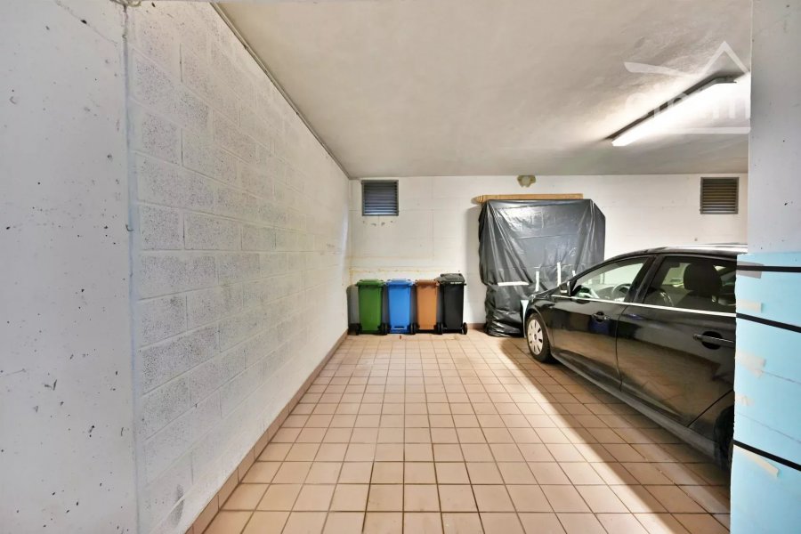 Garage - Parking à 