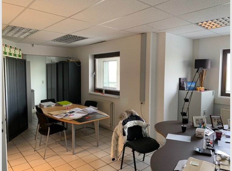 Bureau à louer à Sandweiler (LU) - Réf. 7140909