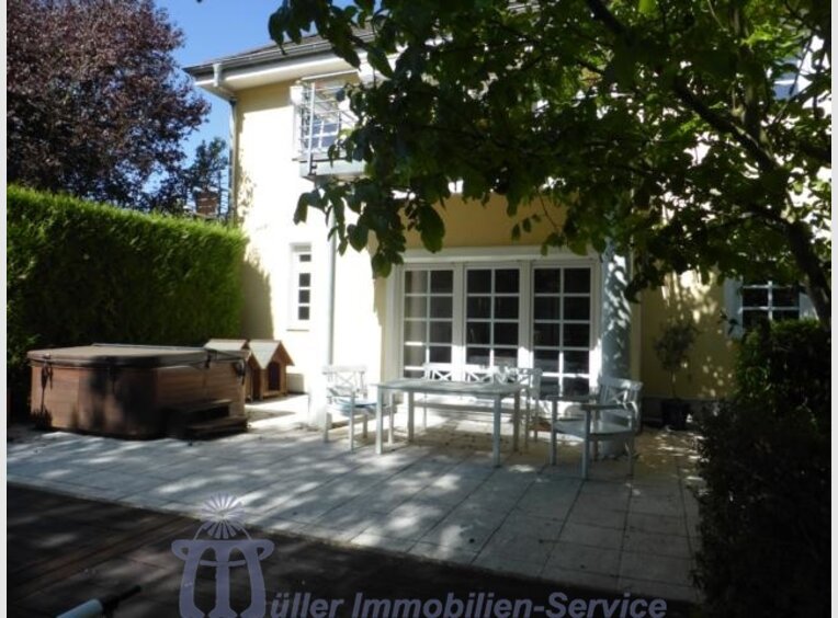 Einfamilienhaus zum Kauf 7 Zimmer in Homburg (DE) - Ref. 6644285