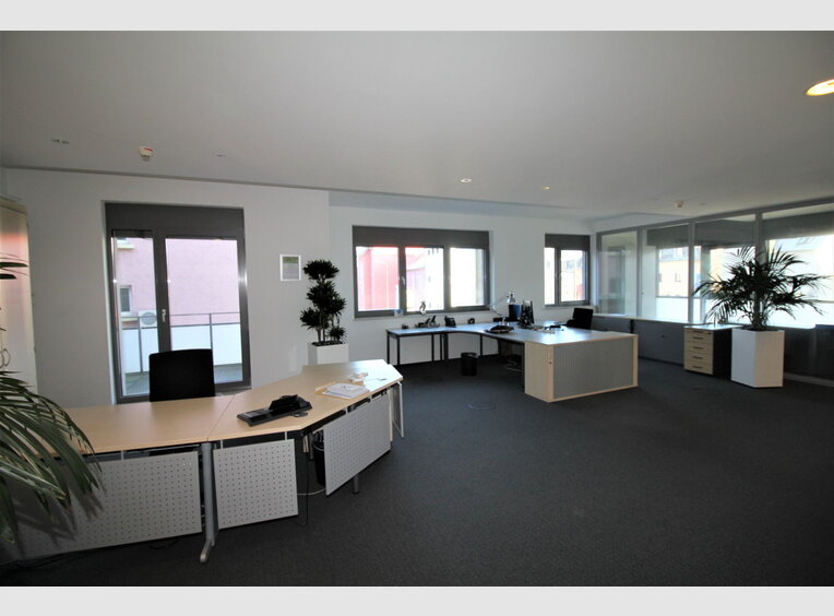Bureau à louer à Luxembourg (LU) - Réf. 6681149