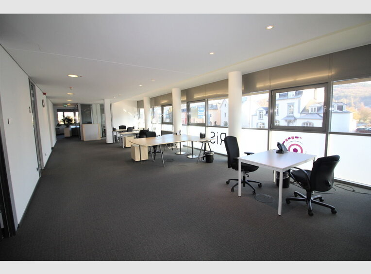 Bureau à louer à Luxembourg (LU) - Réf. 6681149