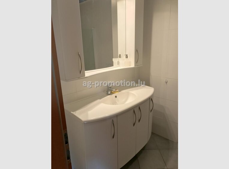 Apartment for rent 2 bedrooms in Bascharage (LU) - Ref. 5605693