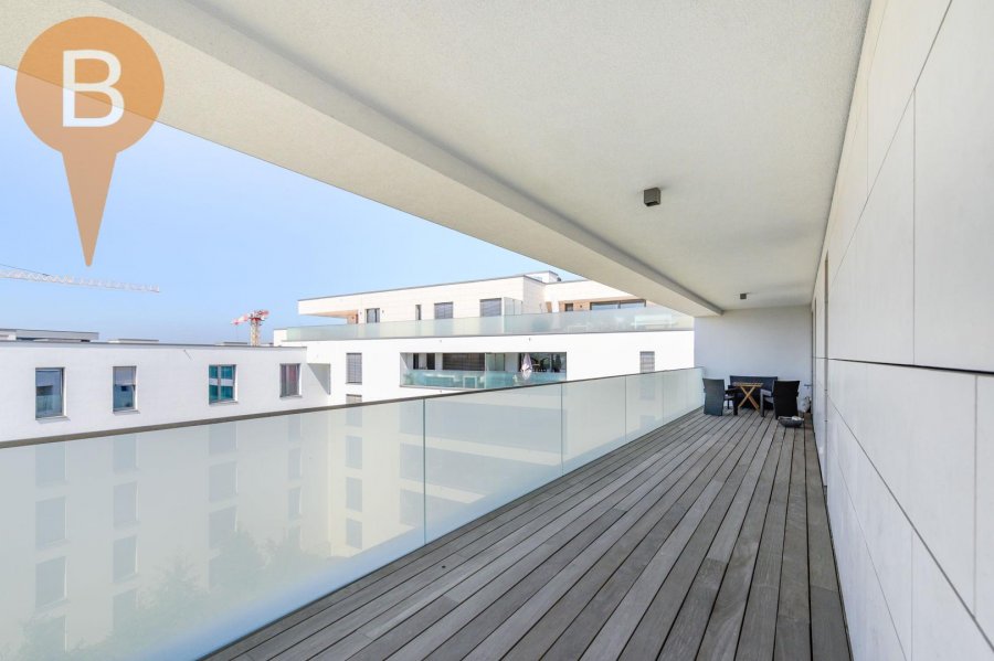 Penthouse to let 4 bedrooms in Luxembourg-Merl