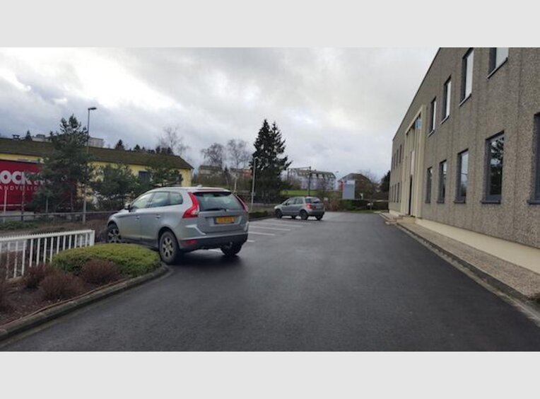 Bureau à louer à Bertrange (LU) - Réf. 6172477