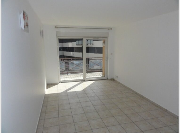 Appartement à louer F2 à Thionville - Réf. 6942525