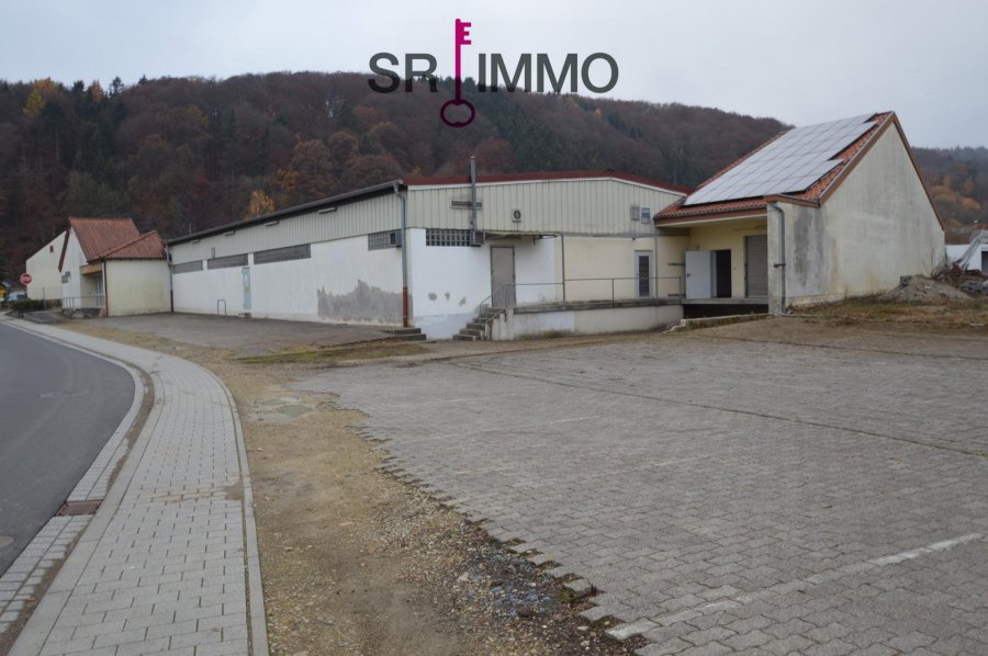 Local commercial à vendre à Mettendorf