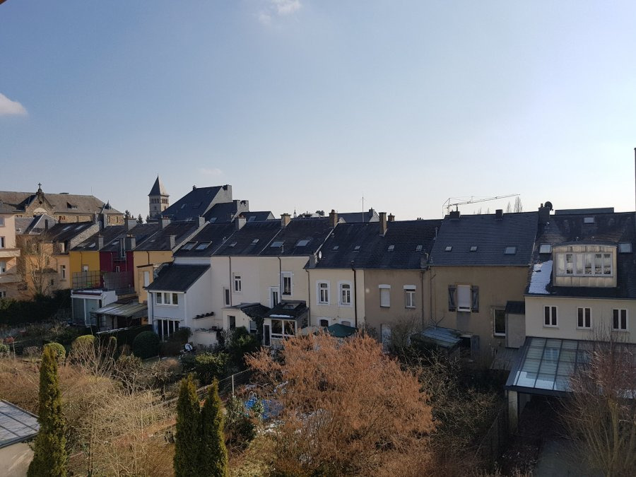 Detached house to let 4 bedrooms in Luxembourg-Limpertsberg