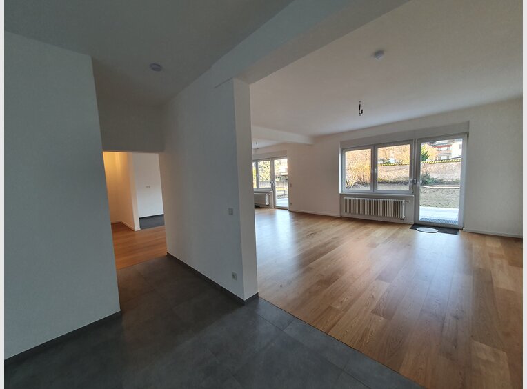 Maison jumelée à vendre 4 Pièces à Trier (DE) - Réf. 6900813