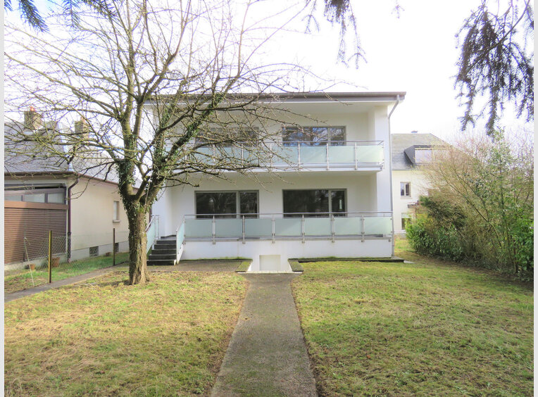 Investment building for sale 6 bedrooms in Mamer (LU) - Ref. 7048525