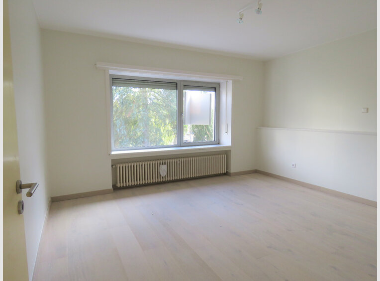 Investment building for sale 6 bedrooms in Mamer (LU) - Ref. 7048525