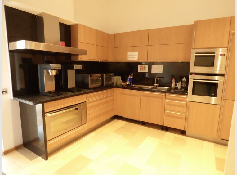 Bureau à louer 20 Chambres à Luxembourg (LU) - Réf. 6998109