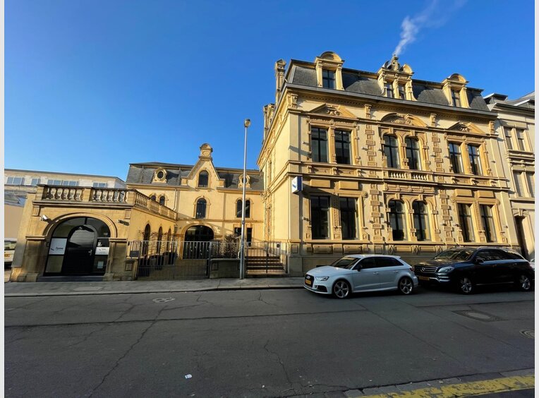 Bureau à louer 20 Chambres à Luxembourg (LU) - Réf. 6998109