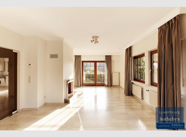 House for rent 4 bedrooms in Capellen - Ref. 6671709