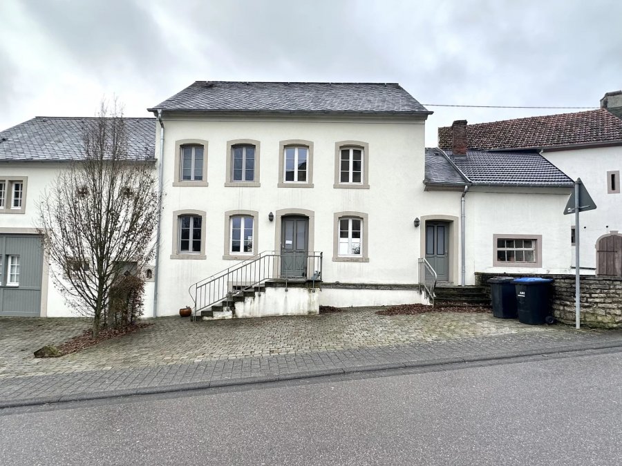 House to sell Kruchten