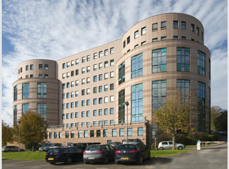 Bureau à louer à Luxembourg (Allern,-in-den) (LU) - Réf. 6523501