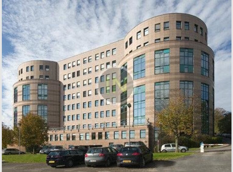 Bureau à louer à Senningerberg (LU) - Réf. 6962541