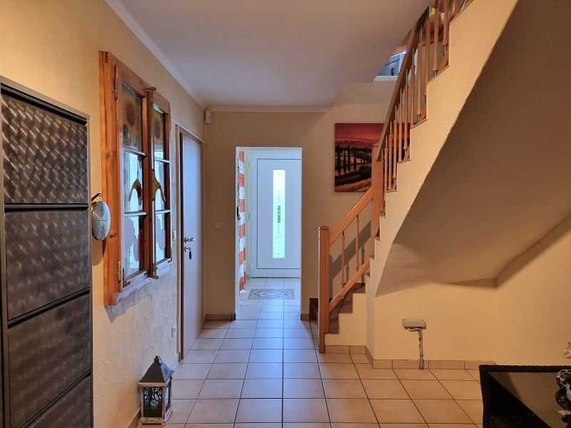 Haus zu verkaufen in Hüttingen
