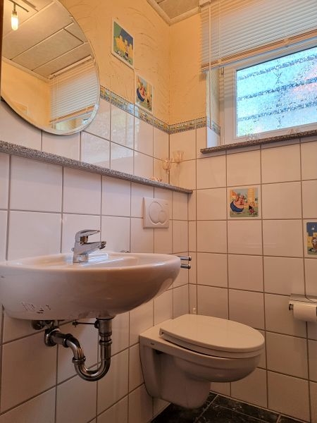 Haus zu verkaufen in Hüttingen