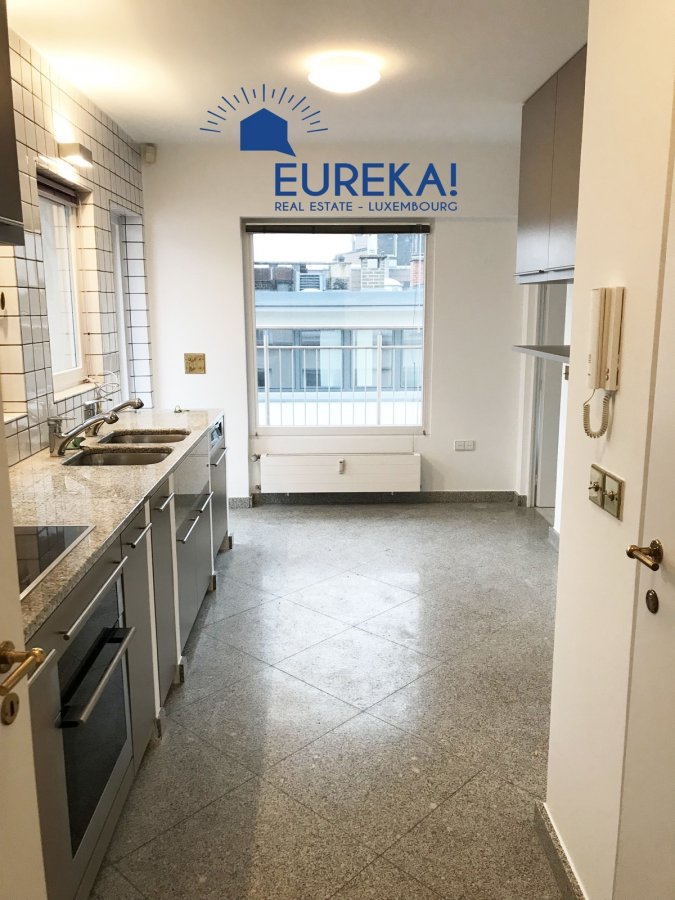 Penthouse to let 3 bedrooms in Luxembourg-Centre ville