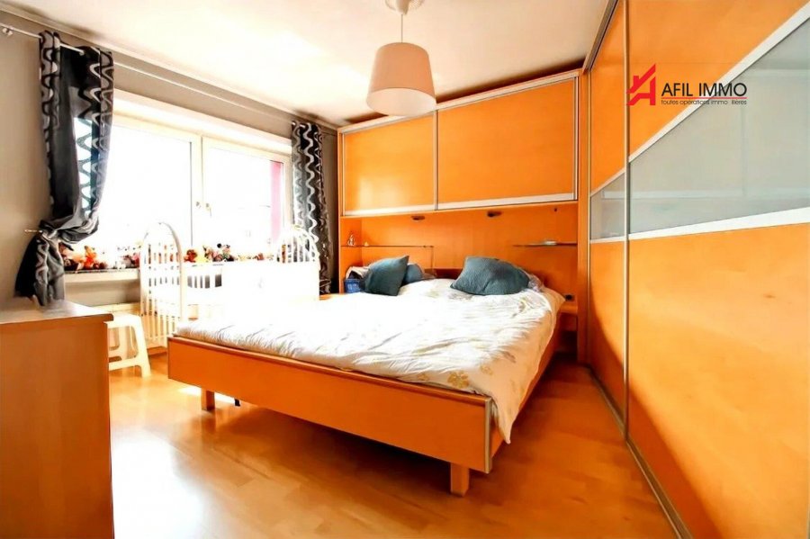 Maison à vendre 5 chambres à Sanem