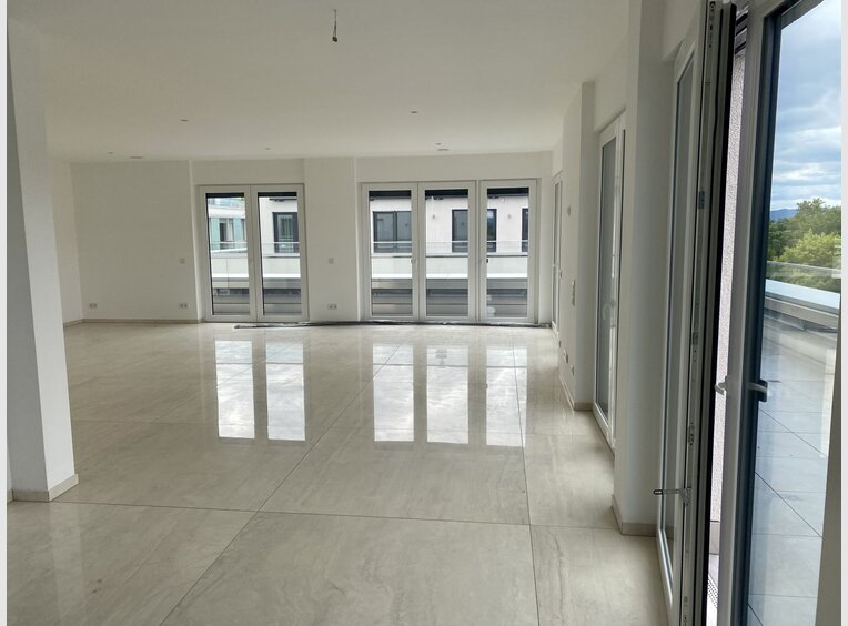 Penthouse for rent 2 bedrooms in Trier (DE) - Ref. 6860685