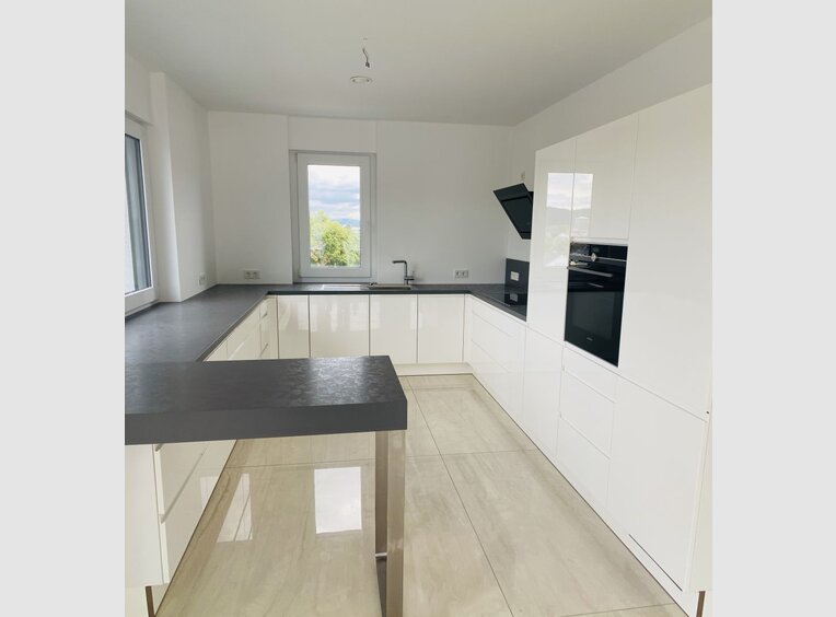 Penthouse for rent 2 bedrooms in Trier (DE) - Ref. 6860685