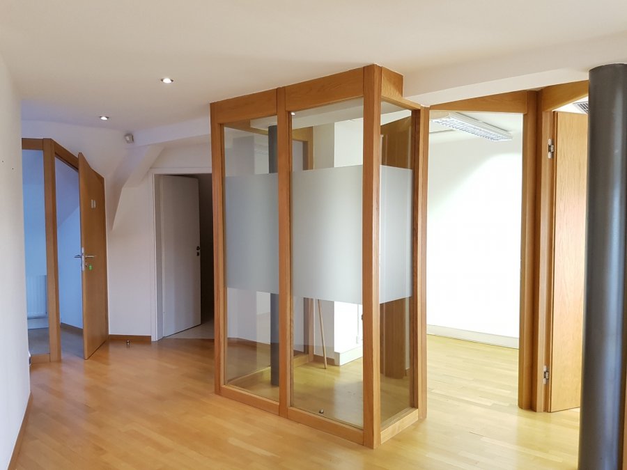 office to let in Luxembourg-Belair
