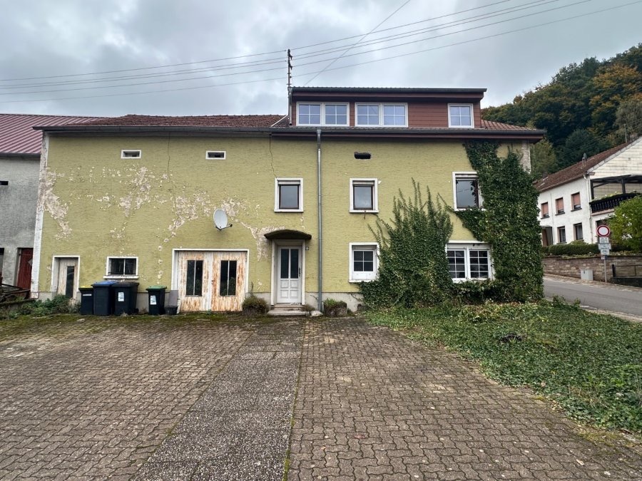 Bauernhaus zu verkaufen 4 Schlafzimmer in Losheim