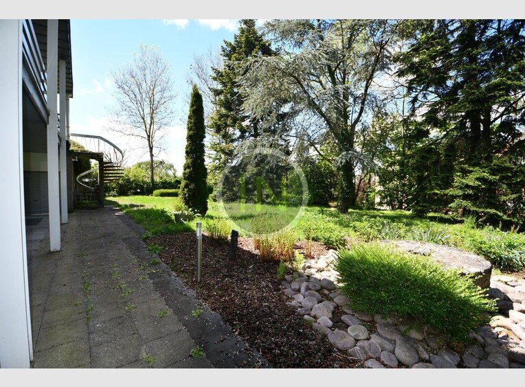 Maison à louer 6 Chambres à Luxembourg (LU) - Réf. 7063229
