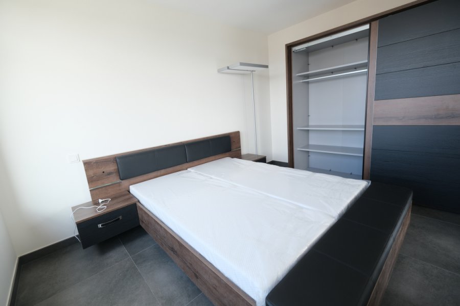 Appartement à louer 1 chambre à Luxembourg-Gasperich - Cloche d'or