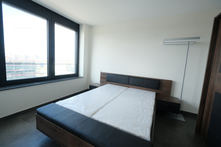 Appartement à louer 1 chambre à Luxembourg-Gasperich - Cloche d'or