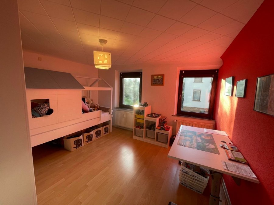Haus zu verkaufen 4 Schlafzimmer in Perl-Büschdorf