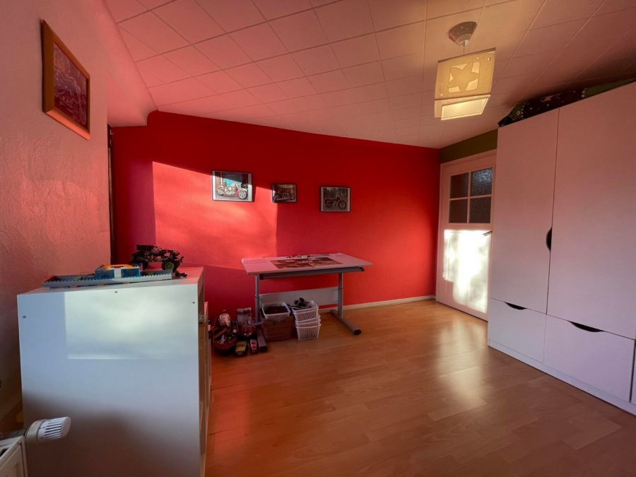 Haus zu verkaufen 4 Schlafzimmer in Perl-Büschdorf