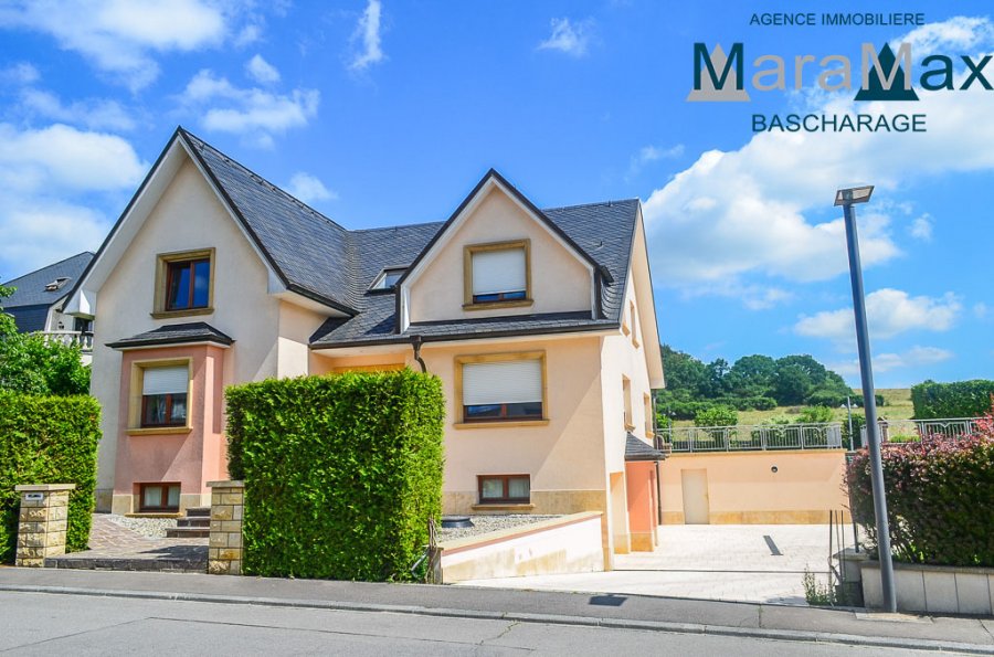 Villa à vendre 6 chambres à Pétange