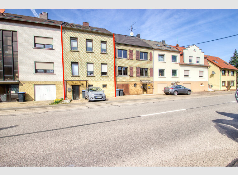 Maison mitoyenne à vendre 5 Pièces à Völklingen (DE) - Réf. 6868685